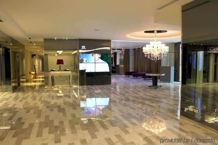 FX Hotel Taipei Nanjing East Road Branch Bagian luar foto